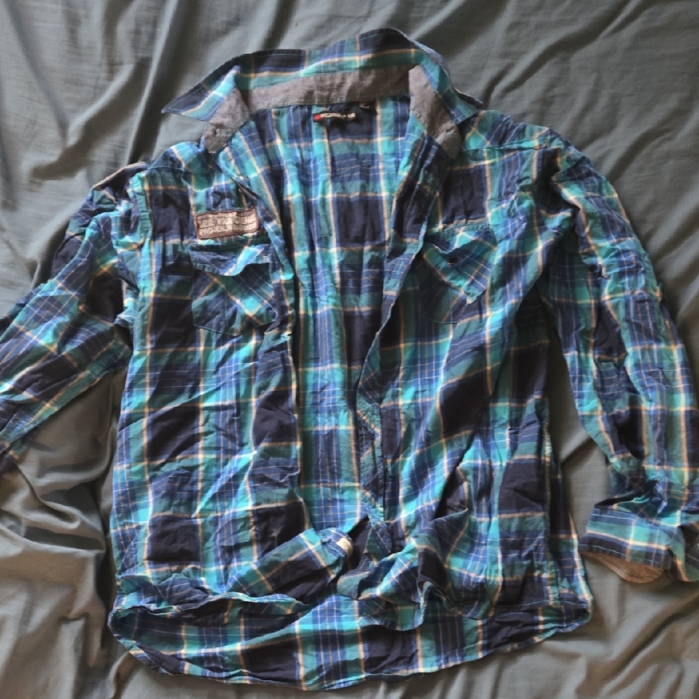 Casual Blue Plaid Button-Down Shirt